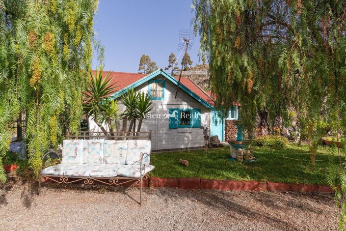 Image No.2-8 Bed Villa for sale