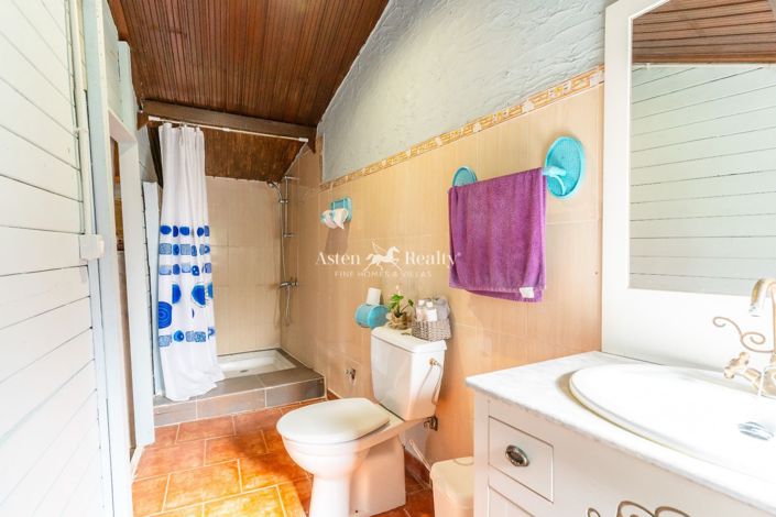 Image No.23-8 Bed Villa for sale