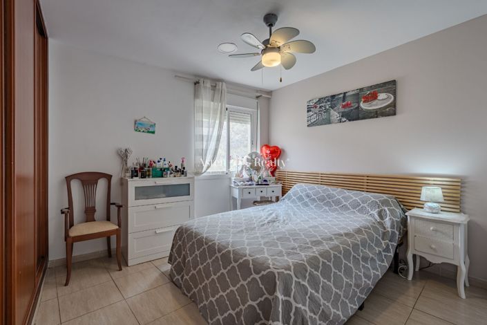 Image No.12-3 Bed Apartment for sale