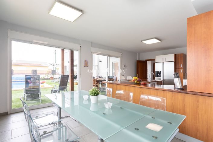 Image No.12-Villa de 7 chambres à vendre à Puerto De La Cruz