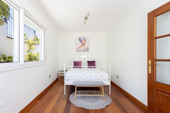 Image No.21-Villa de 7 chambres à vendre à Puerto De La Cruz