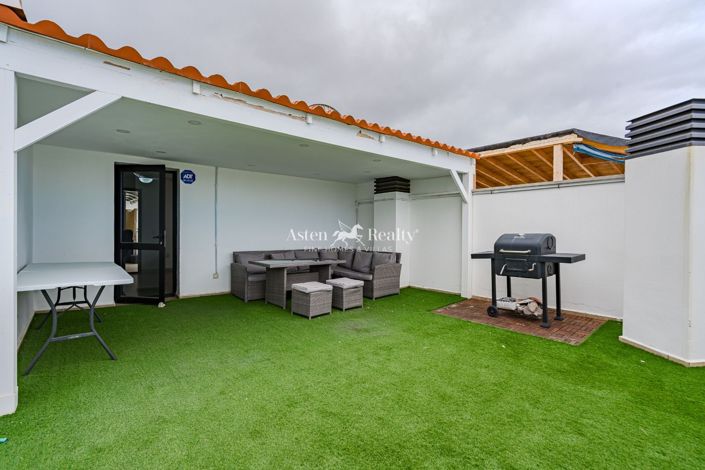 Image No.2-3 Bed Penthouse for sale