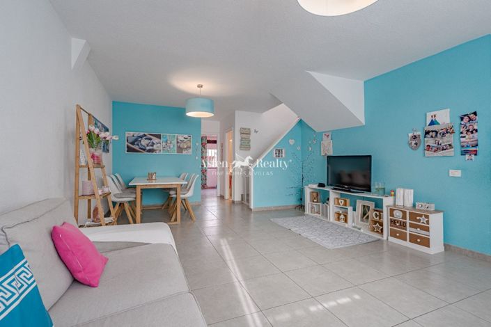Image No.7-4 Bed House for sale