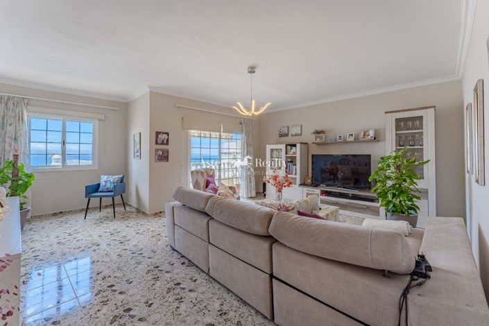 Image No.16-Maison de 6 chambres à vendre à Puerto de Santiago