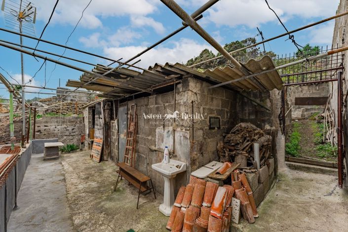 Image No.32-3 Bed House for sale