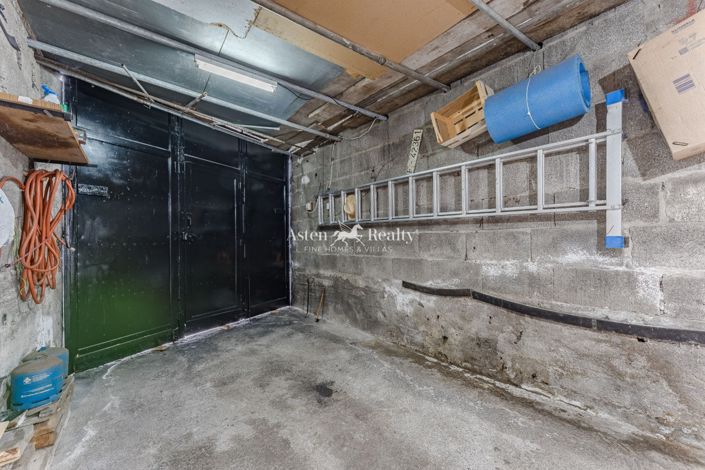 Image No.38-3 Bed House for sale