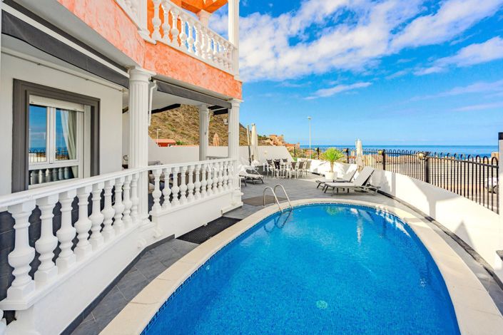 Image No.4-Maison de 4 chambres à vendre à Los Cristianos