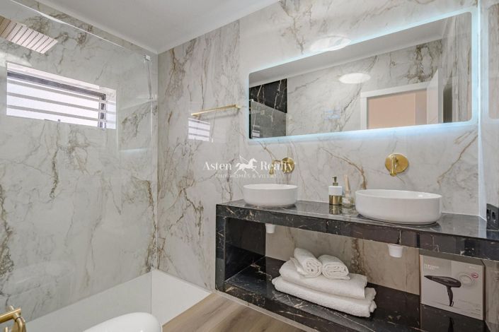 Image No.13-Penthouse de 1 chambre à vendre à San Eugenio Alto