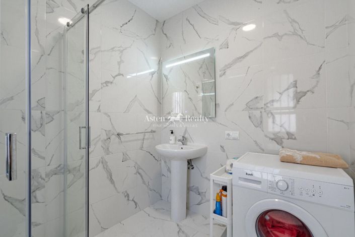 Image No.14-3 Bed Villa for sale