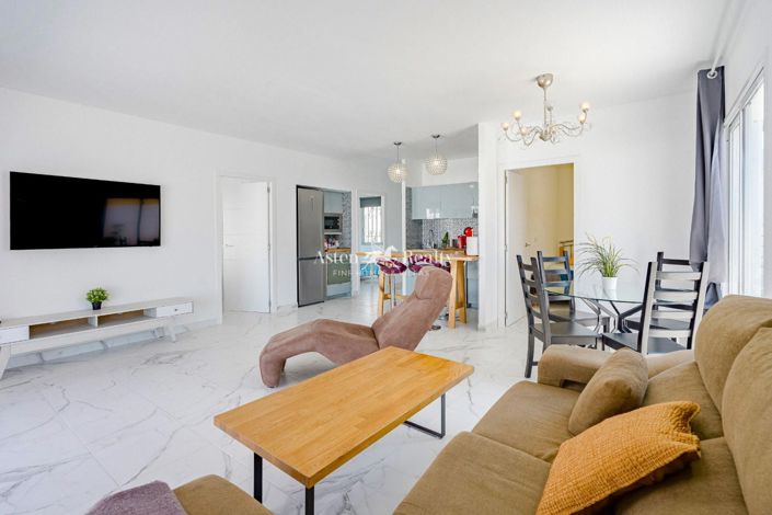 Image No.6-3 Bed Villa for sale