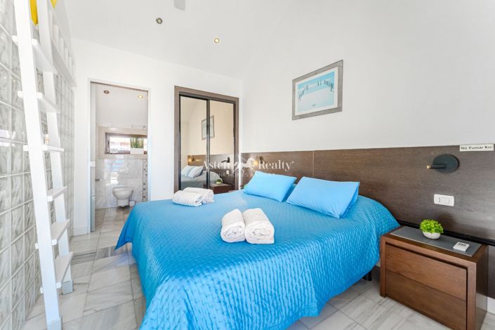 Image No.12-1 Bed Penthouse for sale