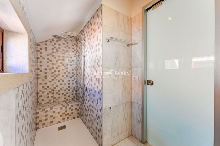 Image No.18-1 Bed Penthouse for sale