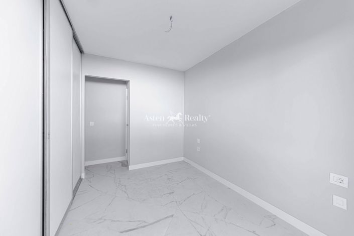 Image No.16-3 Bed House for sale