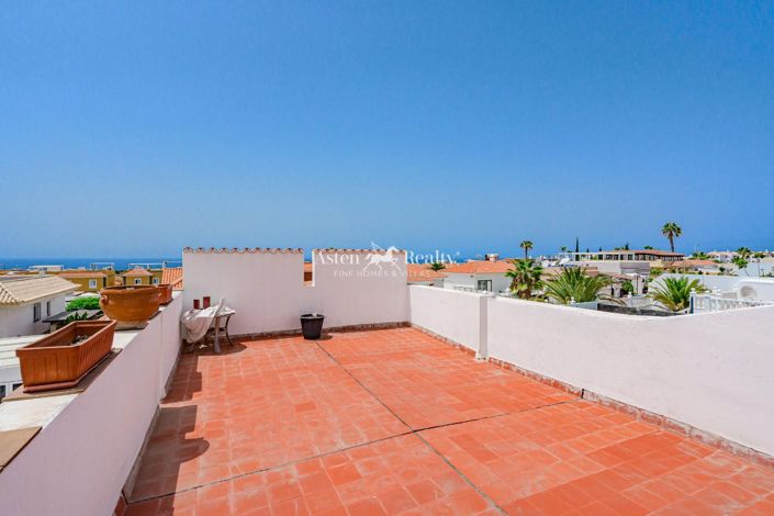 Image No.19-3 Bed Villa for sale