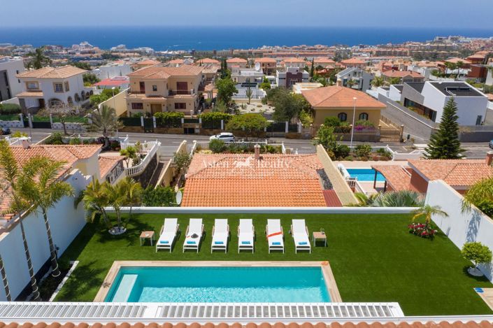 Image No.54-6 Bed Villa for sale
