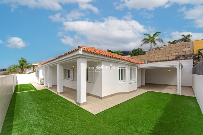 Image No.2-Villa de 3 chambres à vendre à Adeje