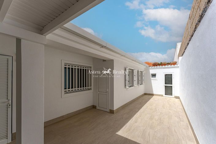 Image No.4-Villa de 3 chambres à vendre à Adeje