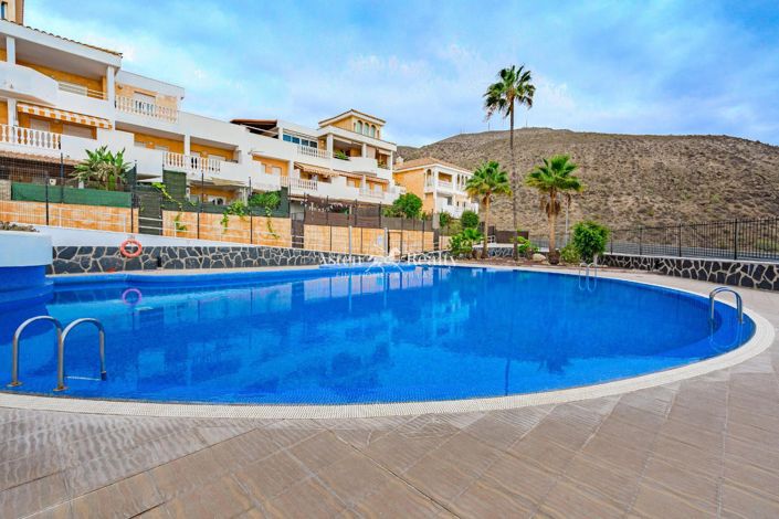 Image No.23-3 Bed Apartment for sale