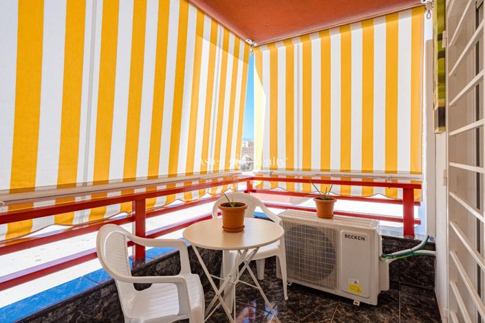 Image No.12-3 Bed Flat for sale