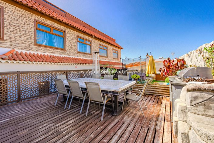 Image No.14-6 Bed Villa for sale