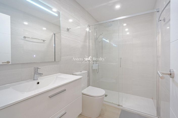 Image No.6-1 Bed Flat for sale