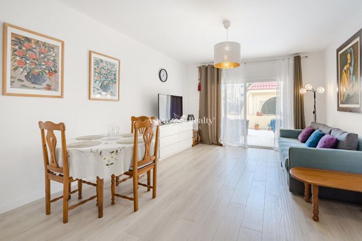 Image No.7-1 Bed Flat for sale