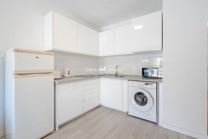 Image No.8-1 Bed Flat for sale