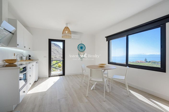 Image No.14-5 Bed Villa for sale