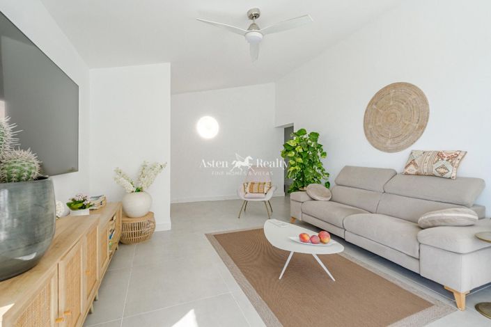 Image No.23-5 Bed Villa for sale