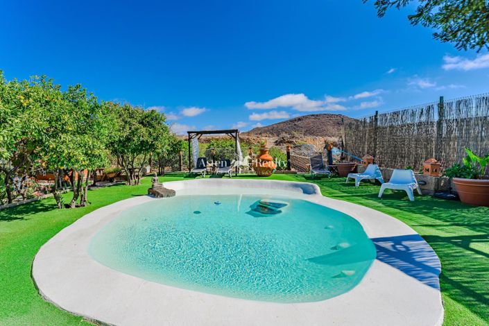 Image No.9-Propriété de 6 chambres à vendre à San Miguel