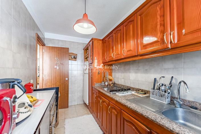 Image No.16-4 Bed House for sale