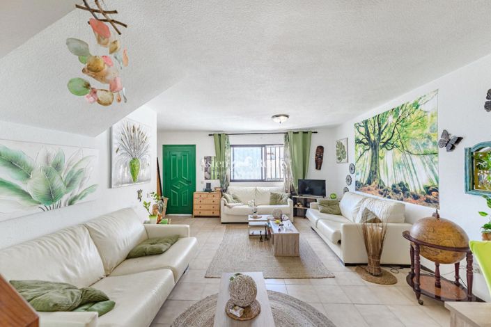 Image No.3-Maison de 4 chambres à vendre à Puerto de Santiago