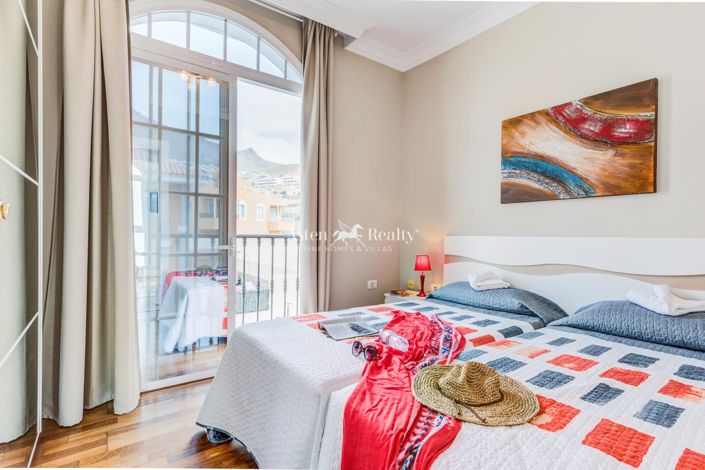 Image No.13-4 Bed House for sale