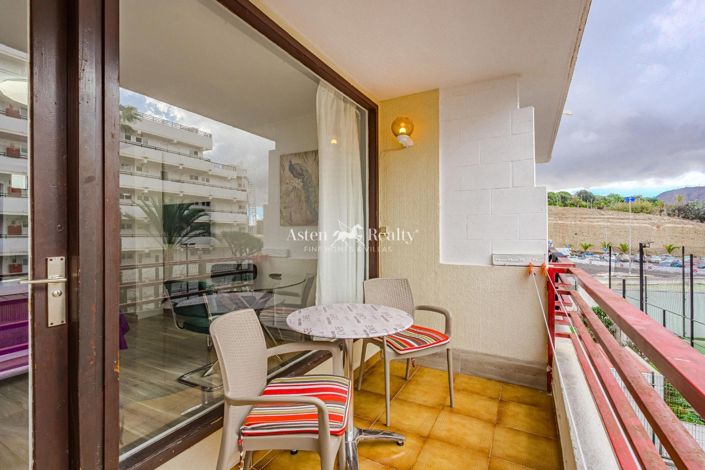 Image No.4-Studio for sale