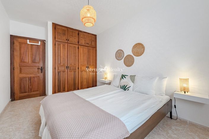 Image No.13-5 Bed House for sale