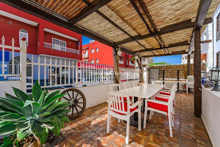 Image No.30-5 Bed House for sale