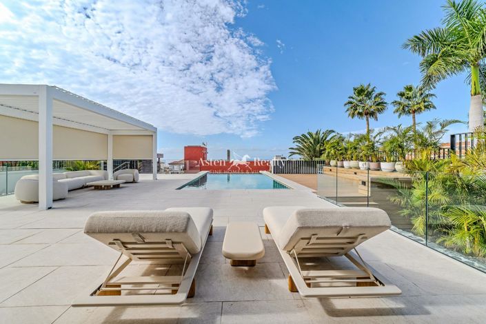 Image No.3-5 Bed Villa for sale