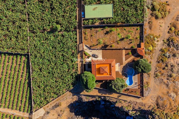 Image No.12-6 Bed Villa for sale