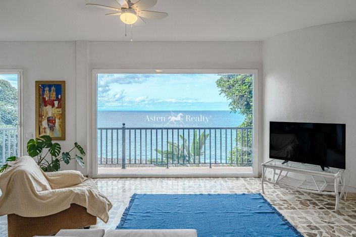 Image No.1-6 Bed Villa for sale