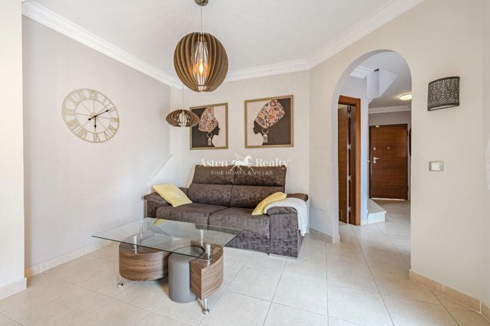 Image No.10-4 Bed Villa for sale