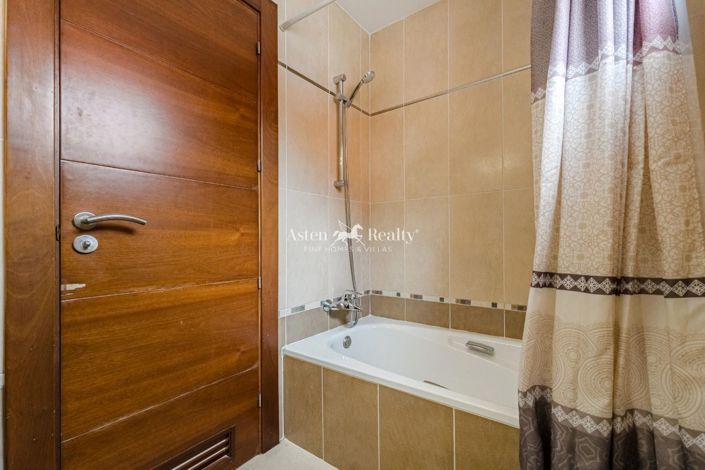 Image No.23-4 Bed Villa for sale