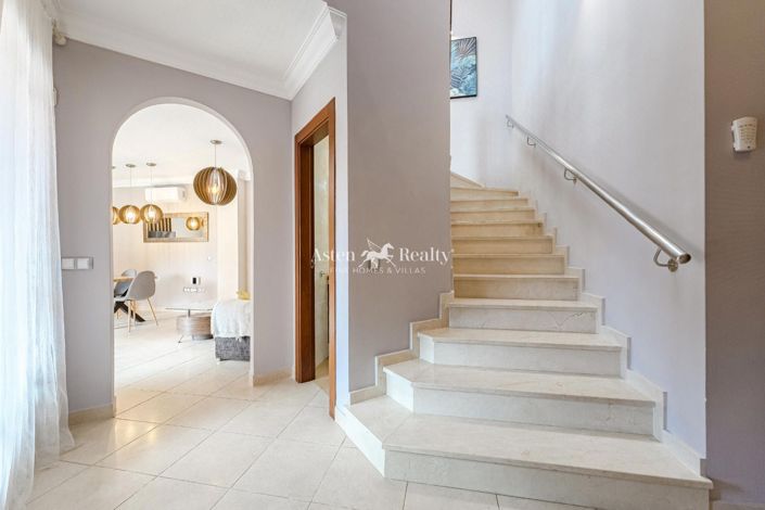 Image No.31-4 Bed Villa for sale