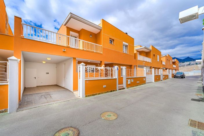 Image No.36-4 Bed Villa for sale