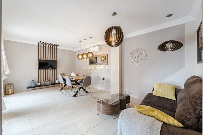 Image No.8-4 Bed Villa for sale