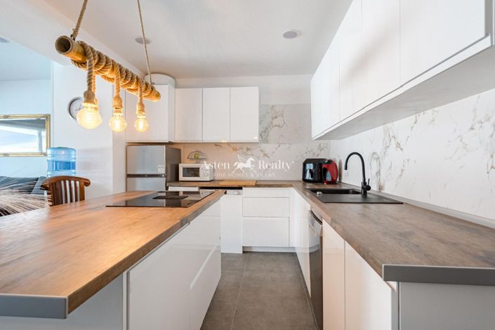 Image No.11-3 Bed Villa for sale