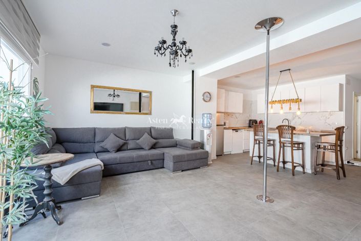 Image No.7-3 Bed Villa for sale