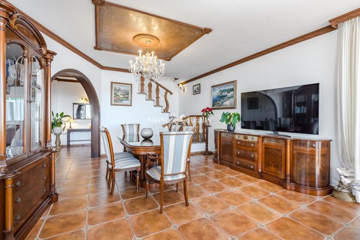 Image No.16-6 Bed Villa for sale