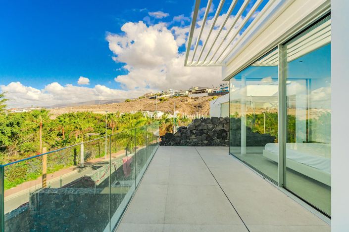 Image No.13-6 Bed Villa for sale