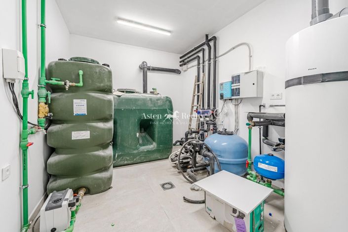 Image No.31-6 Bed Villa for sale