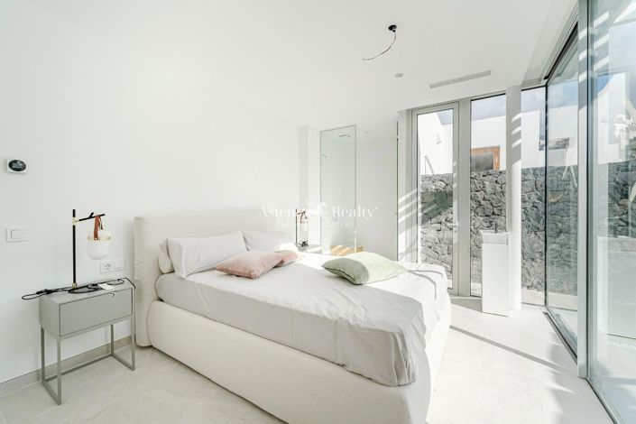 Image No.39-6 Bed Villa for sale